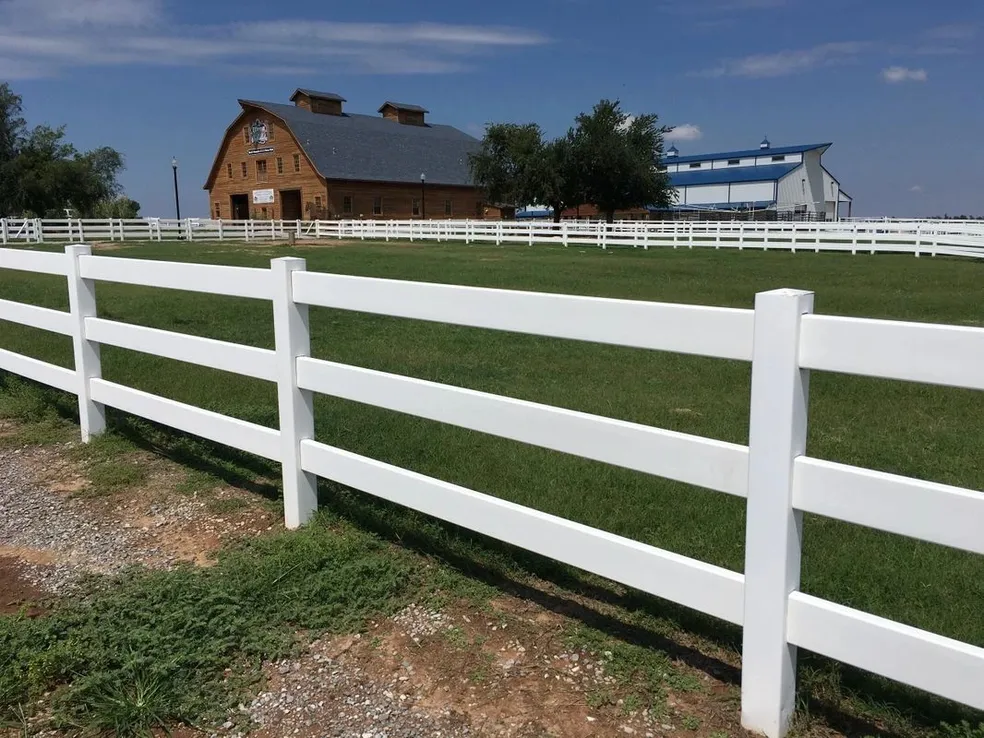 Vinyl Fence 2